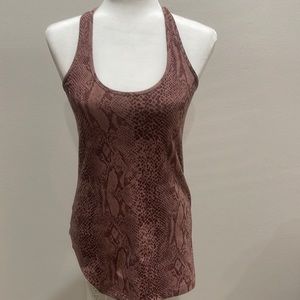 Lululemon women’s racerback tank top sz 8 animal print